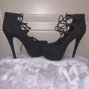 Black heels